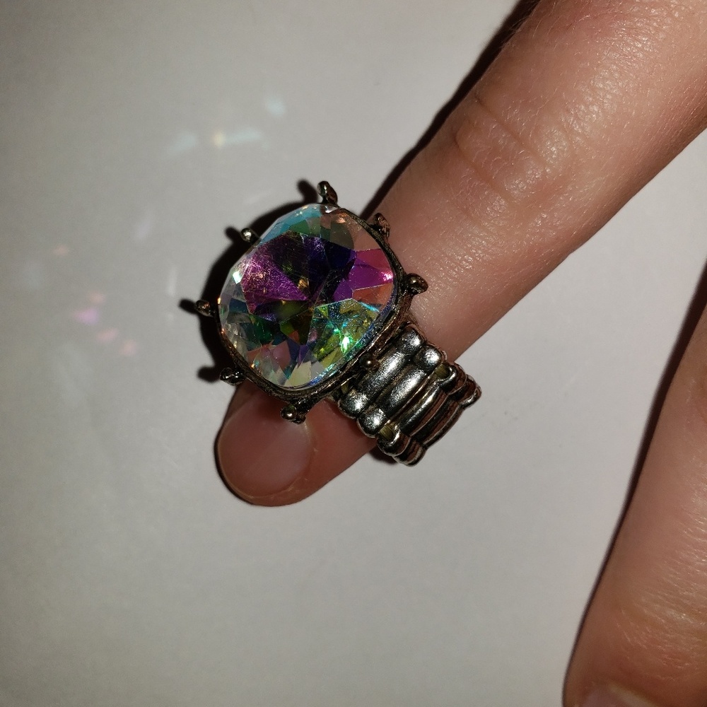 Fashion ring